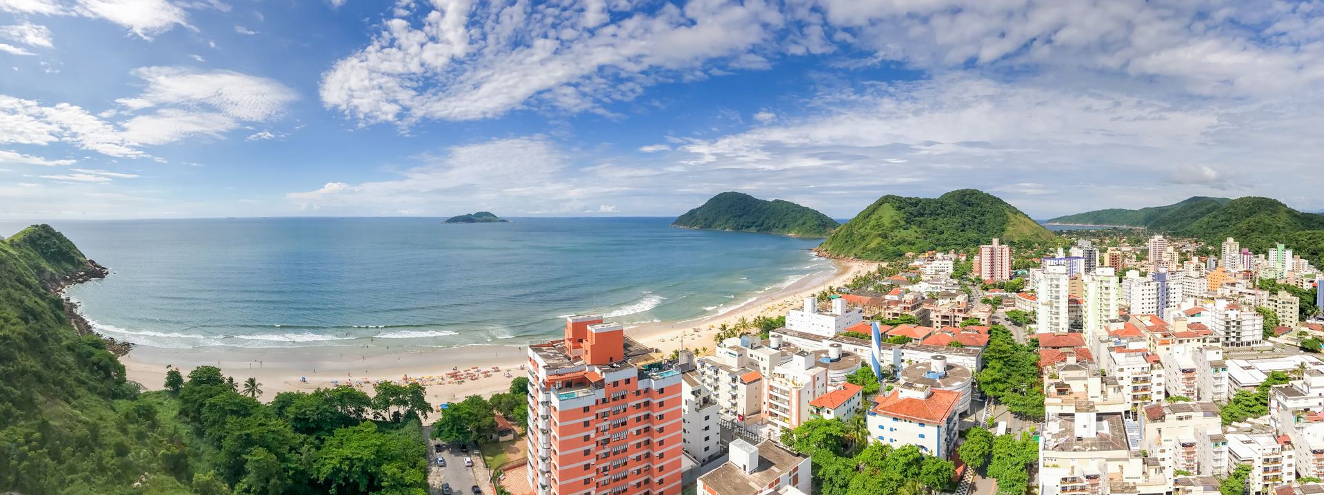 Vista panorâmica da Praia do Tombo e Ilha do Sol - Guarujá